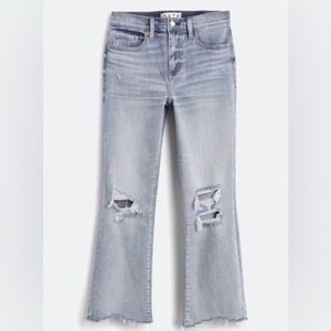 Daze High-Rise Distressed Shy Girl Crop Flare with Frayed Hem Size 33/16